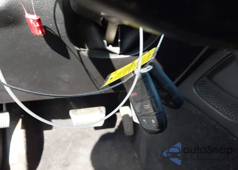 2016 Dodge Challenger Sxt z USA, uszkodzony, nr VIN 2C3CDZAG2GH184014